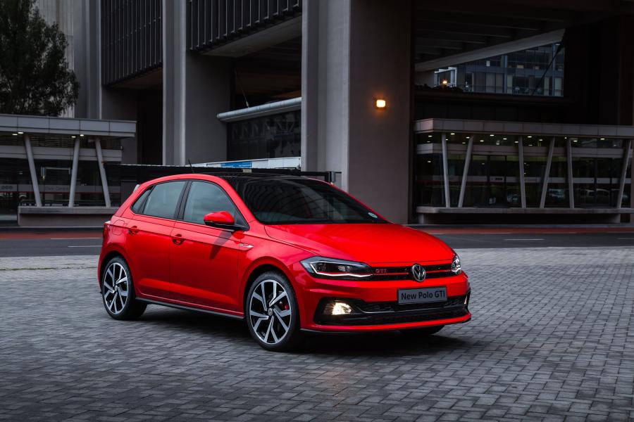 Volkswagen Polo GTI (Typ AW) 2018 года  (ZA) (фото 21 из 36)